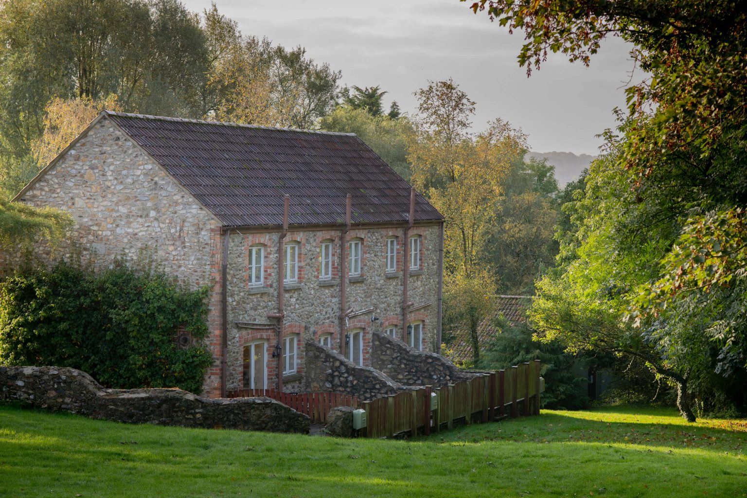 Holiday Lodges & Cottages In Devon | Otter Falls