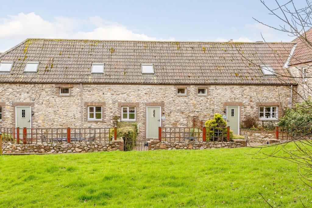 Sweethay Cottage Exterior