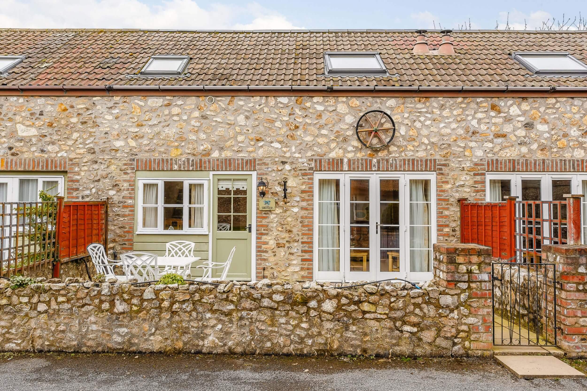 The Smithy Cottage Holiday Cottages In Devon Otter Falls