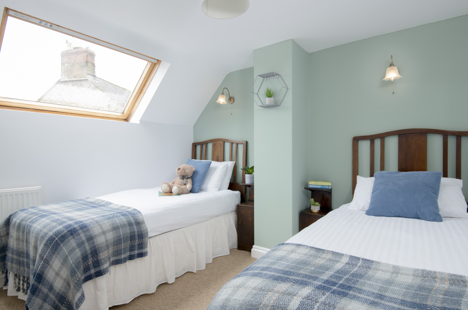 SummerHay Cottage Twin Room